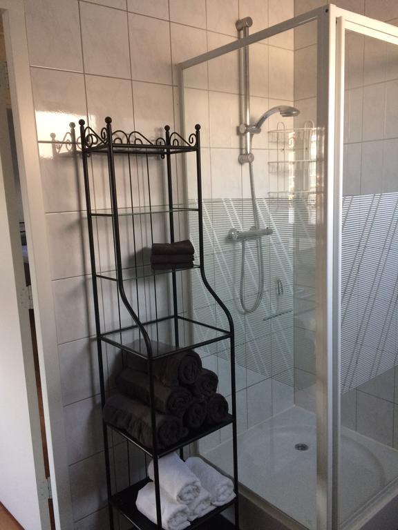 Gastenverblijf Door De Poort 提耳堡 外观 照片